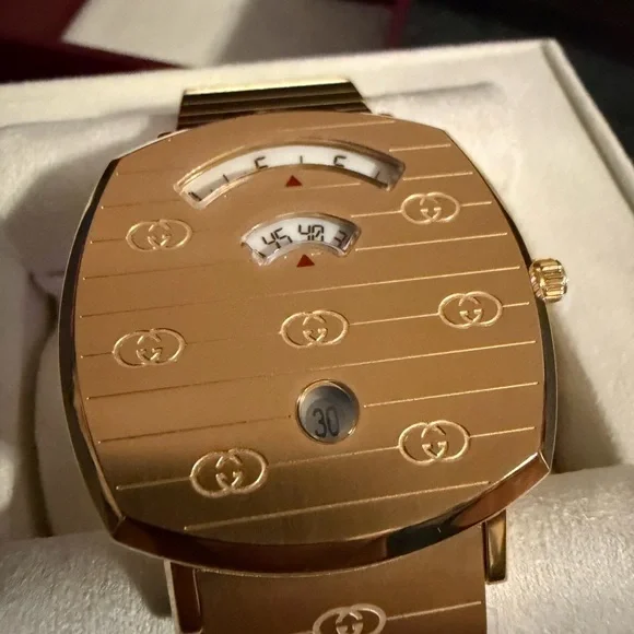 Gucci Women’s Montecarlo Grip Stainless Steel Bracelet 38mm - Picture 9 of 10